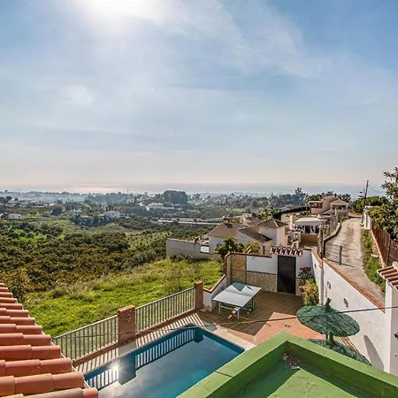 Holiday home Stunning In With Outdoor Swimming Pool, Wifi And 2 Bedrooms